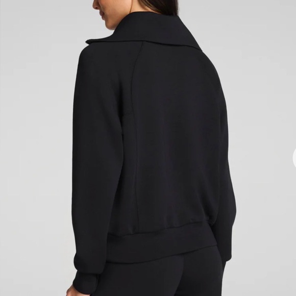 Spanx Air Essentials Black Half-Zip Sweatshirt and Slim Tapered Cuffed Pants - Picture 2 of 4